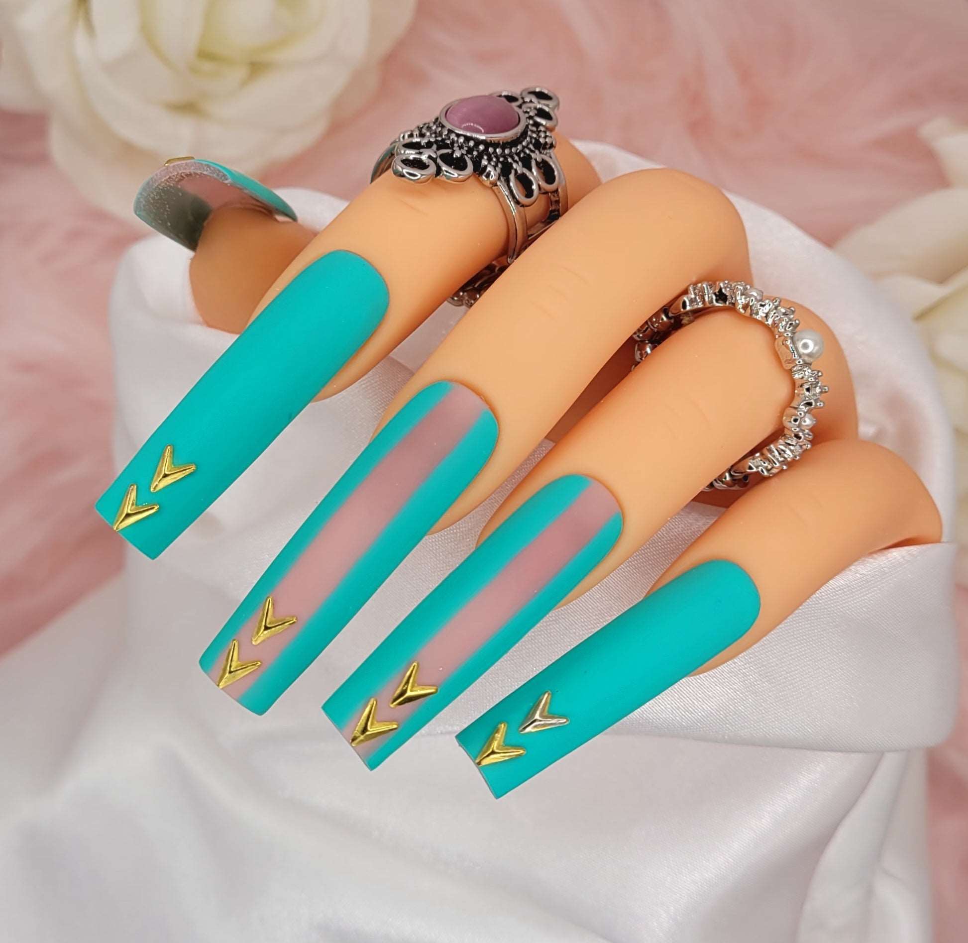 Get trendy with Teal Baby - press on nails available at Kiss My Polish.