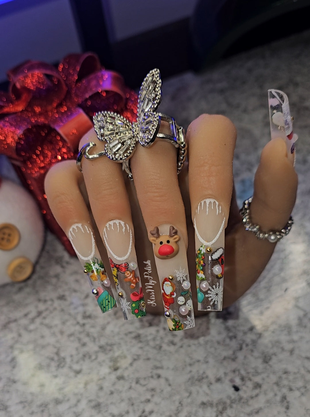 Get trendy with Christmas Fun - press on nails available at Kiss My Polish.