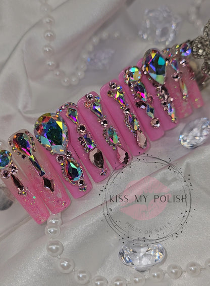 Shop salon quality press on nails available at www.kissmypolish.com