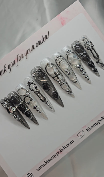 Black Diamond Luxe