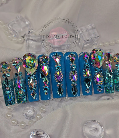 Shop salon quality press on nails available at www.kissmypolish.com