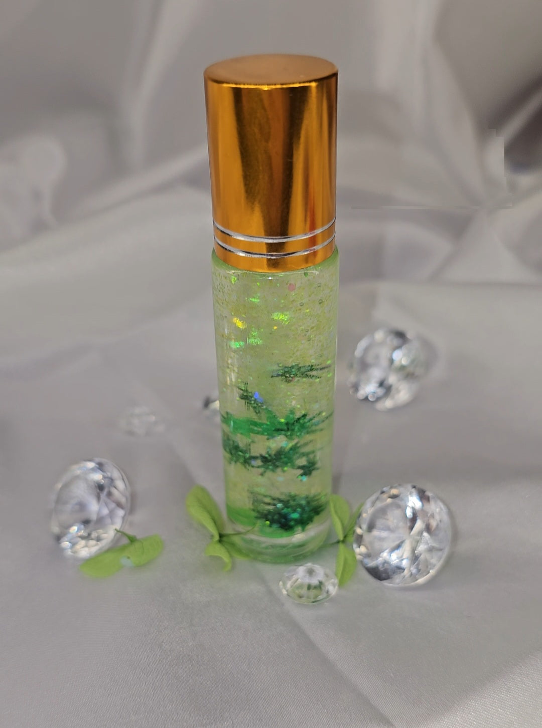 Shop salon quality press on nails available at www.kissmypolish.com