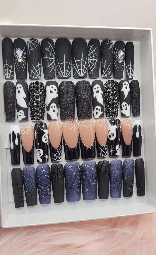 Get trendy with Spooky Bundle - press on nails available at Kiss My Polish.